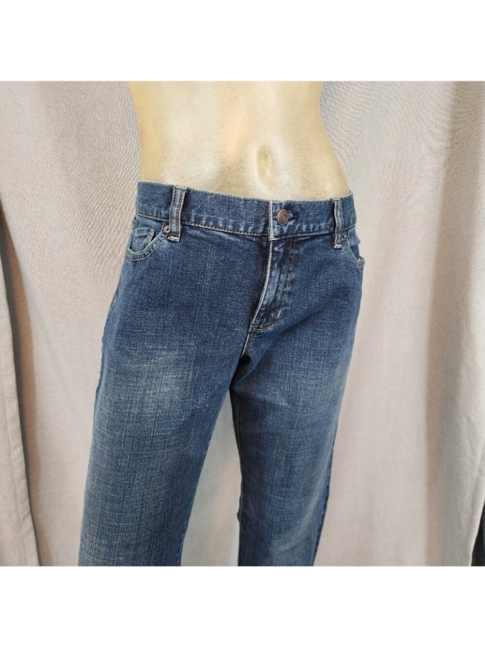 Old Navy Blue Stretch Boot Cut Mid Rise Denim Blue Jean Size 12 R LARGE 34 Wx 31 - Picture 2 of 8